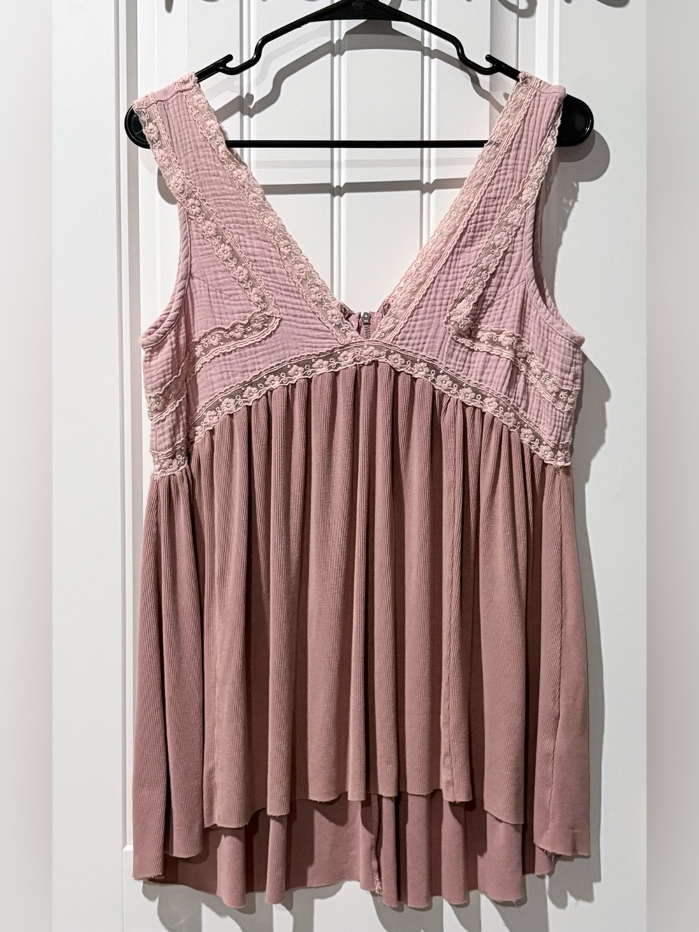 POL Dusty Rose Babydoll Tank Top - Picture 2 of 5